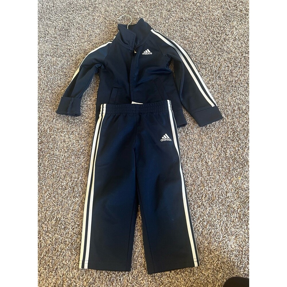 Adidas tracksuit set 2t kids